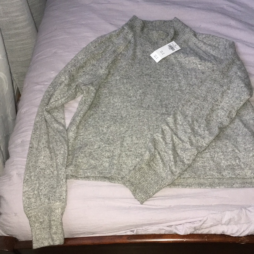A&F turtle neck long sleeve